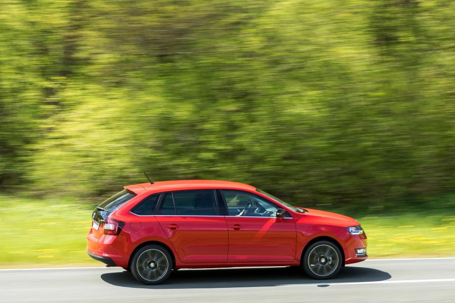  Skoda Rapid Spaceback 2017 года  (WW) (фото 21 из 41)